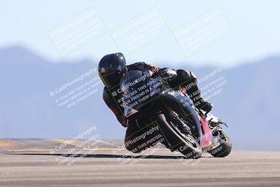 media/Nov-06-2023-Moto Forza (Mon) [[ce023d0744]]/2-Advanced Group/Session 4 (Turn 9)/